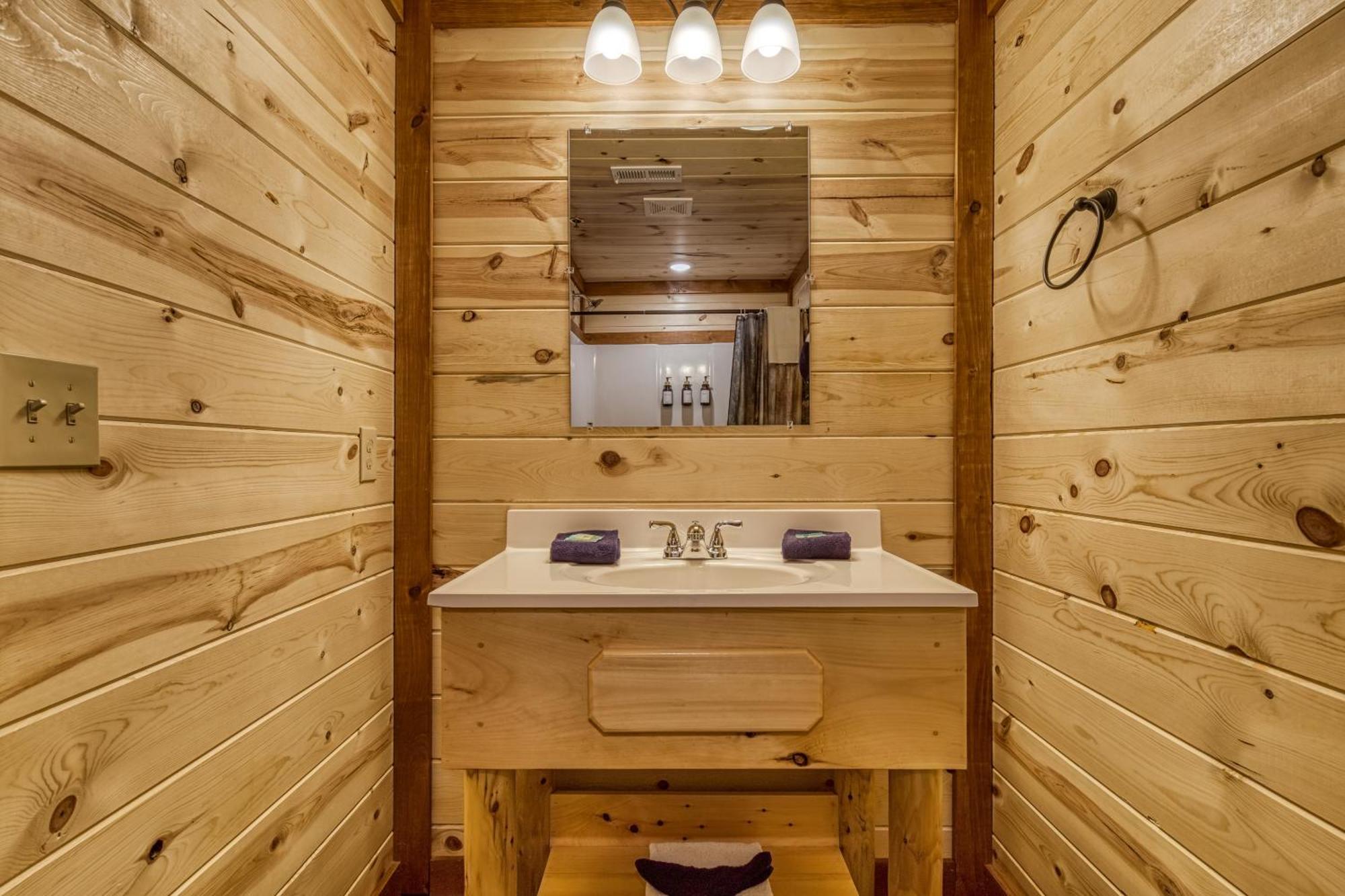 Majestic Splash- 8 Bedroom, Indoor Pool, Hot Tub, 1089 Free Tickets Each Paid Day, Dollywood 세비어빌 외부 사진