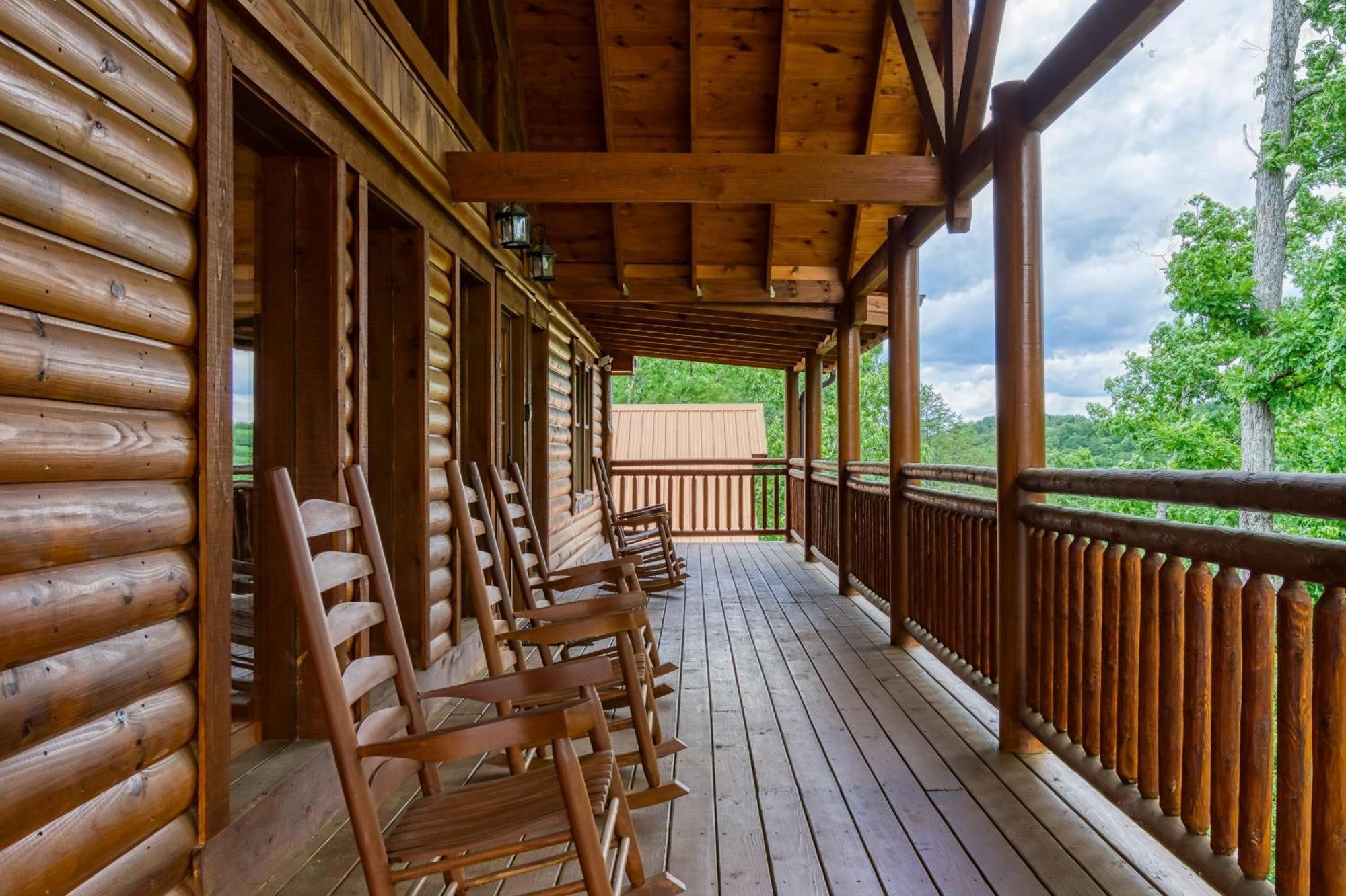 Majestic Splash- 8 Bedroom, Indoor Pool, Hot Tub, 1089 Free Tickets Each Paid Day, Dollywood 세비어빌 외부 사진