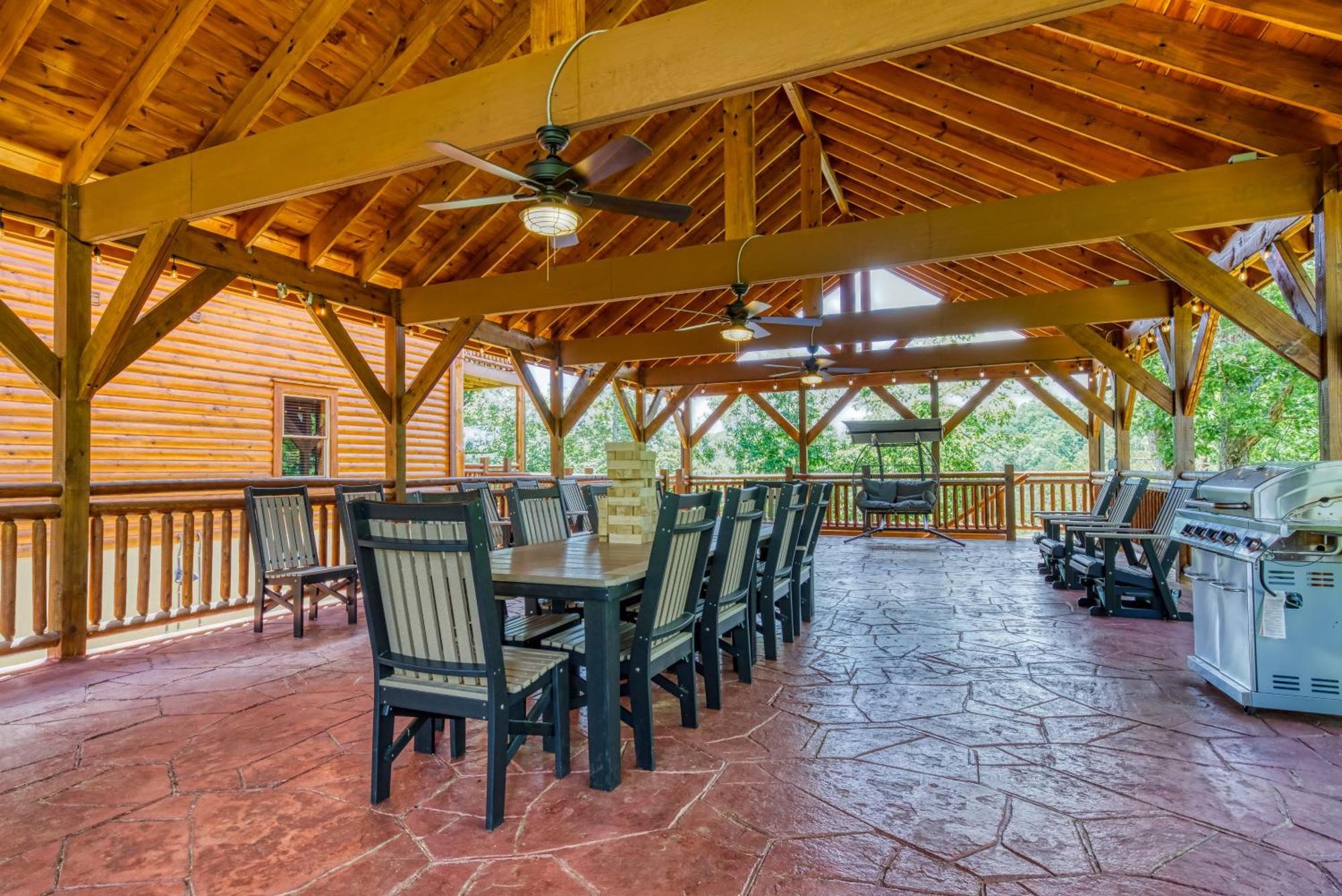 Majestic Splash- 8 Bedroom, Indoor Pool, Hot Tub, 1089 Free Tickets Each Paid Day, Dollywood 세비어빌 외부 사진